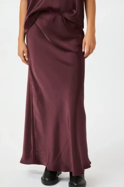 Vicky Heavy Sateen Skirt 159588