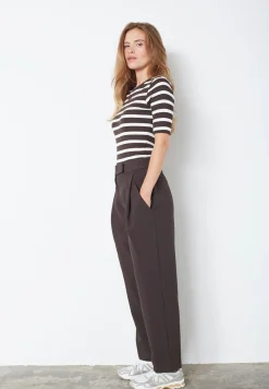 Volacc Carrot Pleat Pant 31560